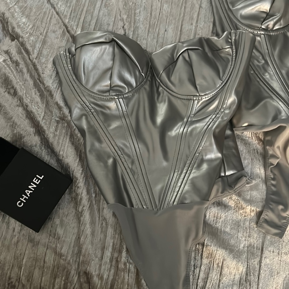 Fashion nova bodysuit